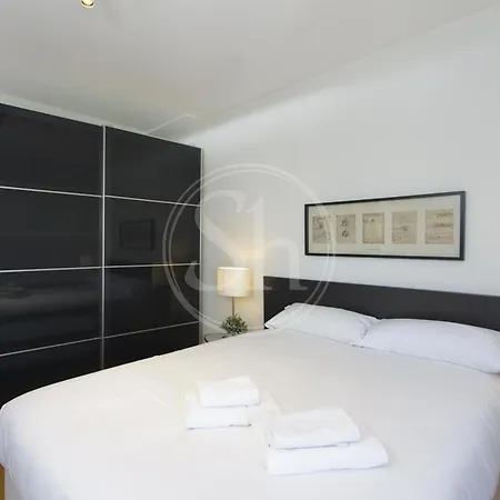 Apartment Gran Via Monumental